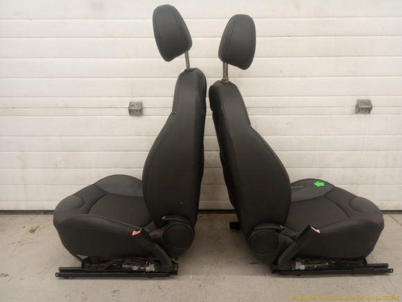 Mini Clubman Pair Of Front Seats