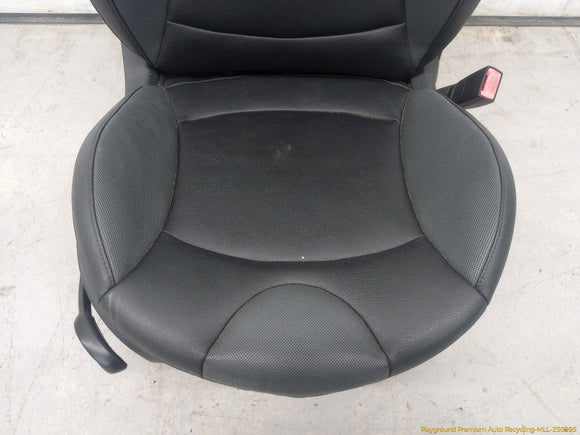 Mini Clubman Pair Of Front Seats