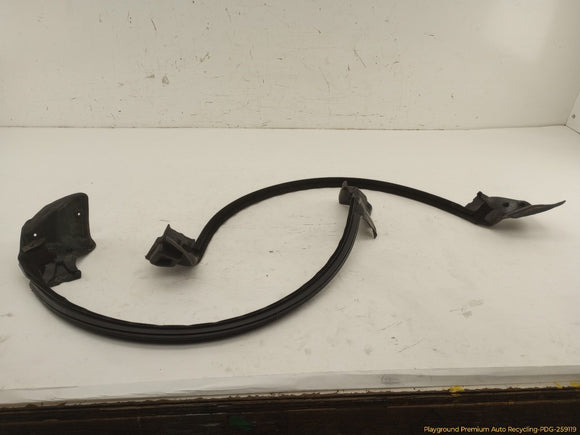 Mini Clubman Pair Of Front Door Window Seals