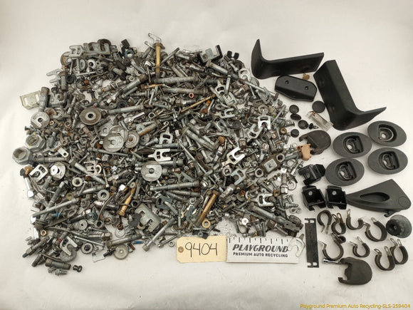 Maserati Quattroporte Dismantling Hardware Fasteners Bolts & Nuts