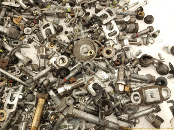 Maserati Quattroporte Dismantling Hardware Fasteners Bolts & Nuts