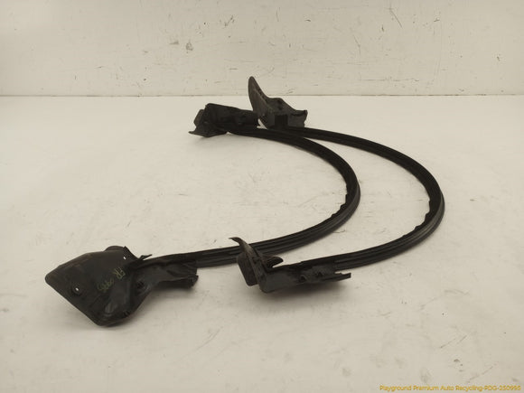 Mini Clubman Pair Of Front Door Window Seals