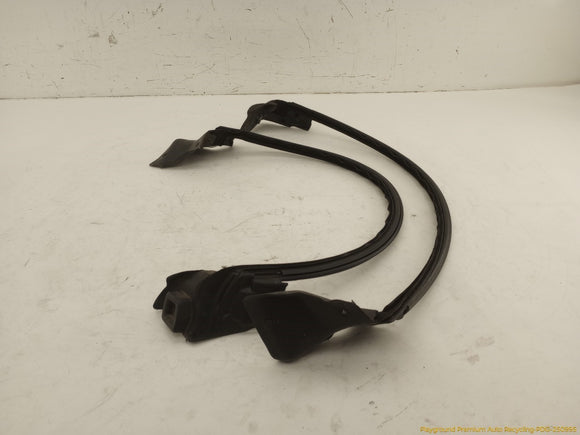 Mini Clubman Pair Of Front Door Window Seals