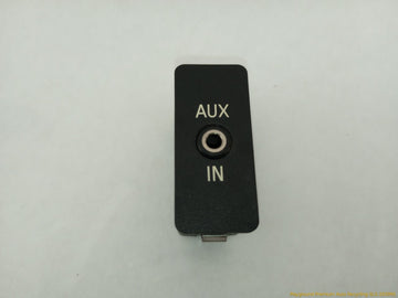 Mini Clubman AUX USB Socket - 0