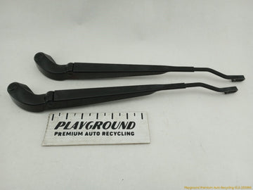 Mini Clubman Pair Of Front Windshield Wiper Arms