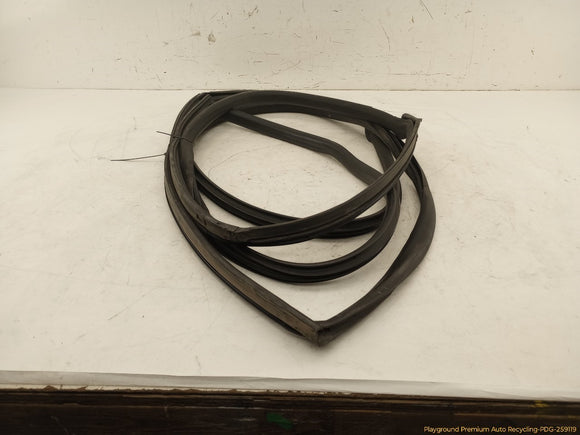 Mini Clubman Passenger Right Front Door Seal Weatherstrip