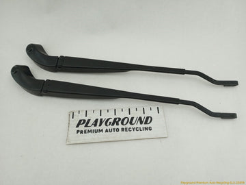 Mini Clubman Pair Of Front Windshield Wiper Arms