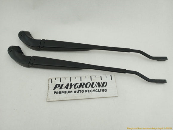 Mini Clubman Pair Of Front Windshield Wiper Arms