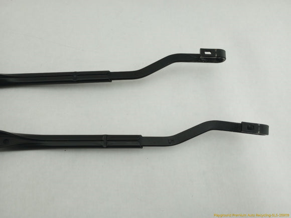 Mini Clubman Pair Of Front Windshield Wiper Arms
