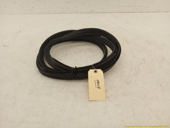 Mini Clubman Driver Left Front Door Seal Weatherstrip