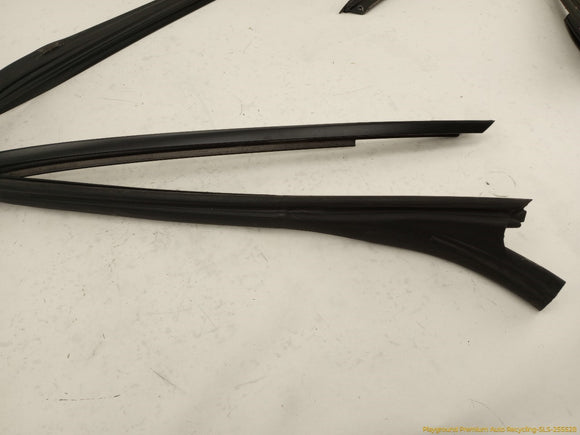 Saab 9-3 Front Windshield Molding Seal