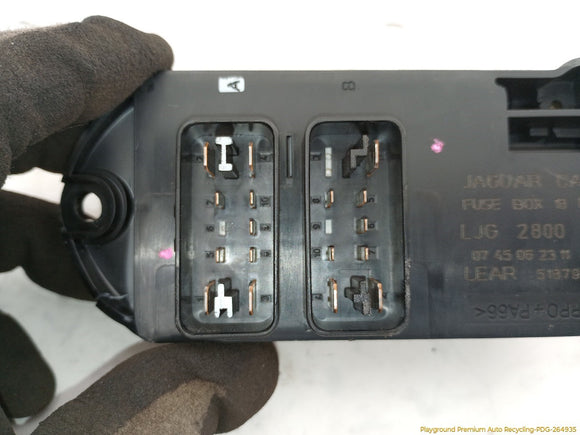 Jaguar XK8 Front Right Cabin Fuse Box