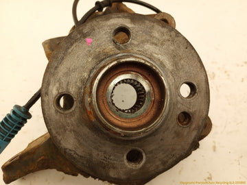 Mini Clubman Front Right Spindle Knuckle Hub - 0