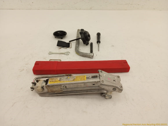 Audi TT Vehicle Jack & Tools Kit