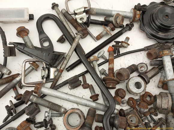 Mini Clubman Dismantling Hardware Fasteners Bolts & Nuts