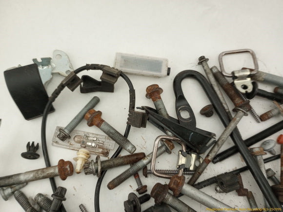 Mini Clubman Dismantling Hardware Fasteners Bolts & Nuts
