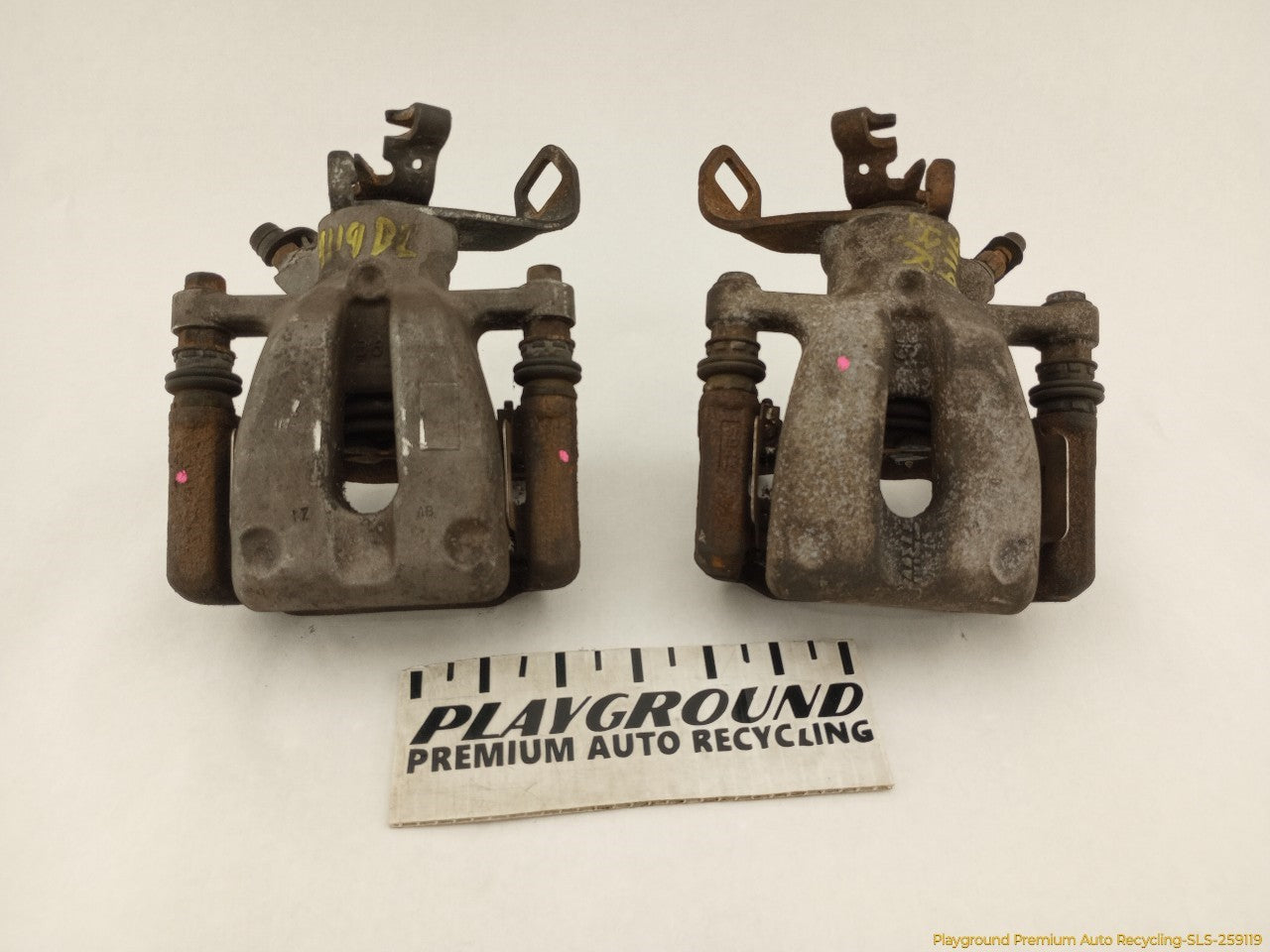 Mini Clubman Pair Of Rear Brake Calipers | Playground PAR