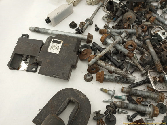 Mini Clubman Dismantling Hardware Fasteners Bolts & Nuts