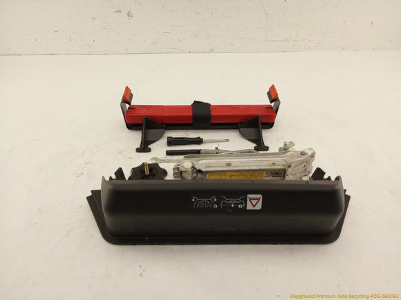 Audi TT Vehicle Jack & Tools Kit