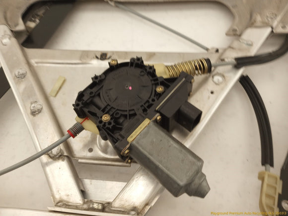 Audi TT Passenger Right Front Door Window Regulator