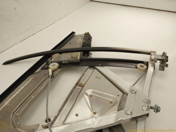 Audi TT Passenger Right Front Door Window Regulator