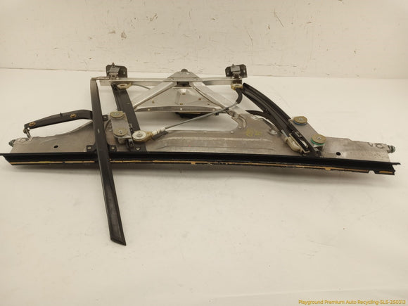 Audi TT Passenger Right Front Door Window Regulator