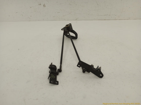 Audi TT Convertible Top Latch Release Handle and Rod Assembly
