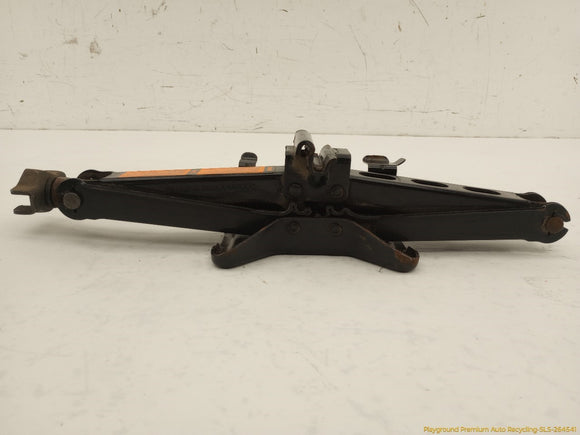 Lincoln Mark VIII Vehicle Jack