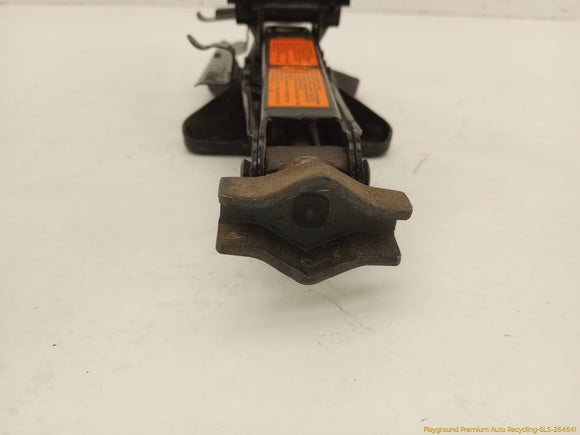 Lincoln Mark VIII Vehicle Jack