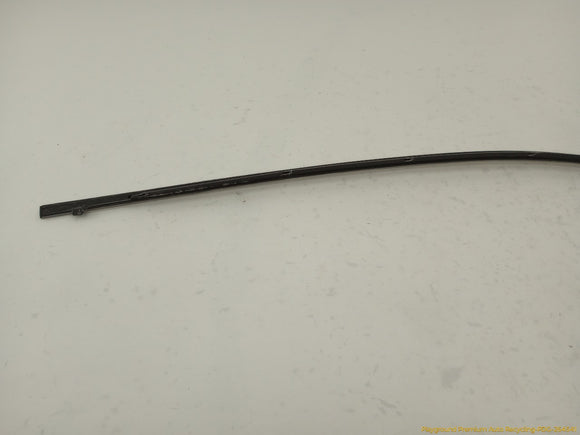 Lincoln Mark VIII Front Left Upper Window Seal Molding Strip