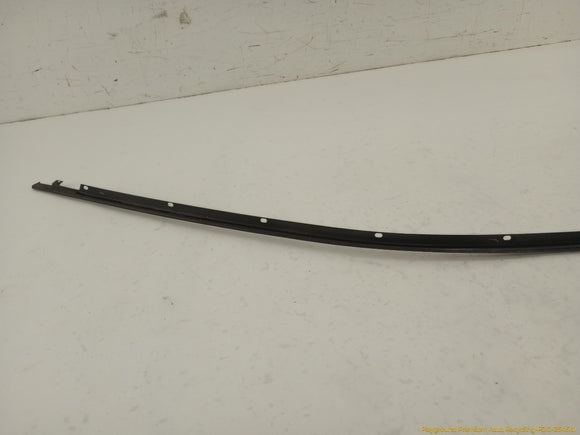 Lincoln Mark VIII Front Right Upper Window Seal Molding Strip