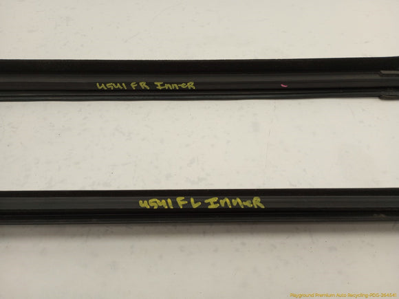 Lincoln Mark VIII Pair Of Front Door Inner Seal Weatherstrips