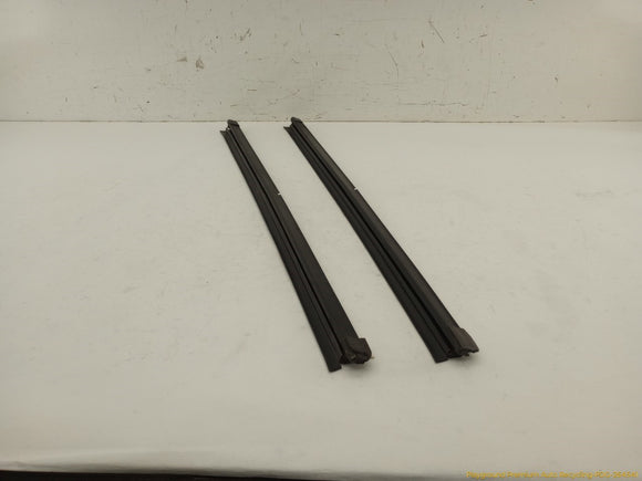 Lincoln Mark VIII Pair Of Front Door Inner Seal Weatherstrips