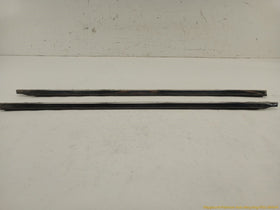 Lincoln Mark VIII Pair Of Front Door Exterior Seal Molding Strips - 0