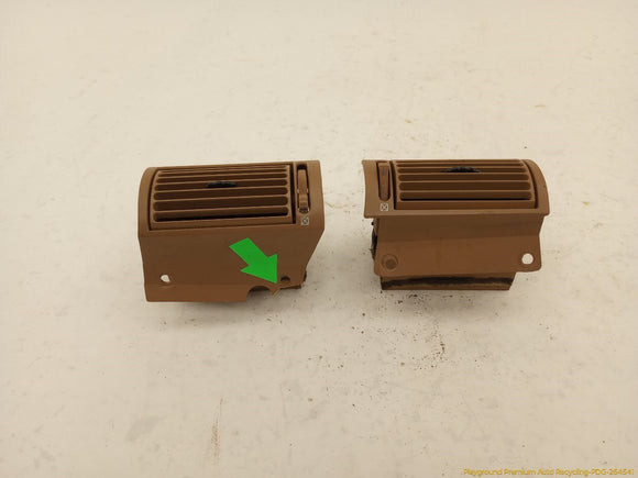 Lincoln Mark VIII Pair Of Dashboard Air Vents