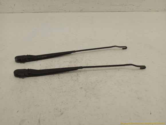 Lincoln Mark VIII Pair Of Windshield Wiper Arms