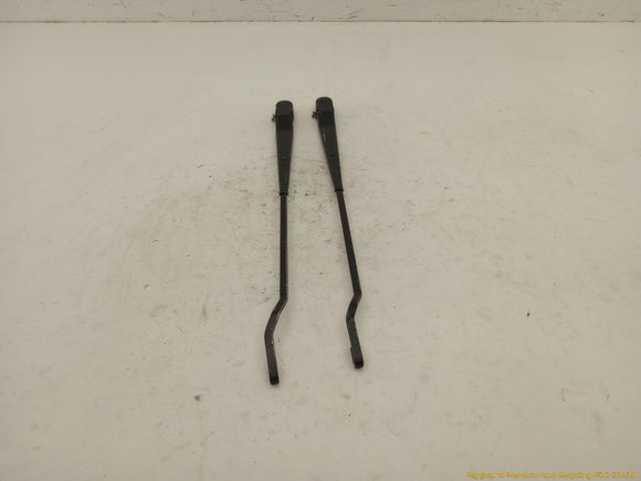 Lincoln Mark VIII Pair Of Windshield Wiper Arms