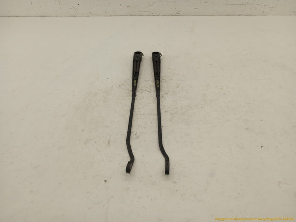 Lincoln Mark VIII Pair Of Windshield Wiper Arms