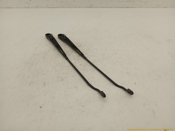 Lincoln Mark VIII Pair Of Windshield Wiper Arms