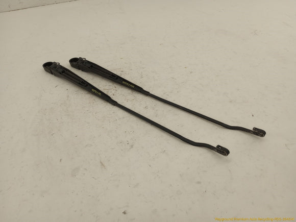 Lincoln Mark VIII Pair Of Windshield Wiper Arms