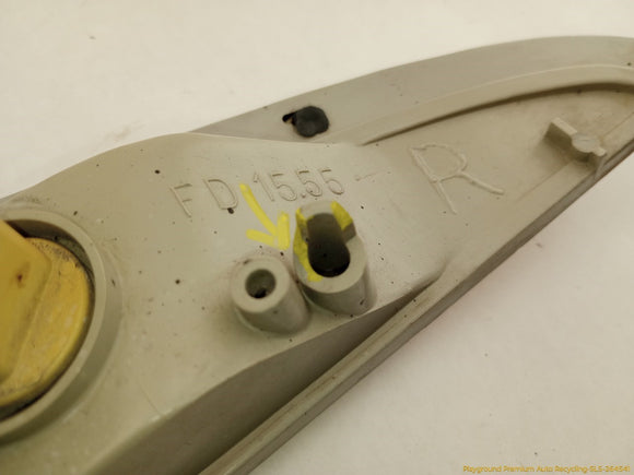 Lincoln Mark VIII Passenger Right Front Turn Signal Lamp