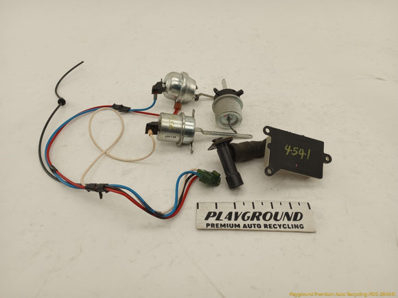 Lincoln Mark VIII HVAC Vacuum Actuator Assembly
