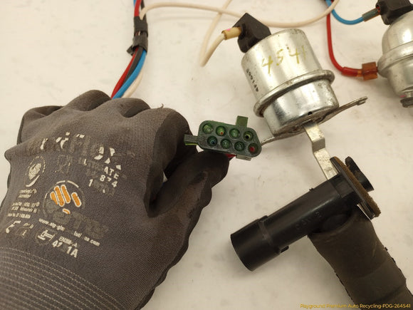 Lincoln Mark VIII HVAC Vacuum Actuator Assembly