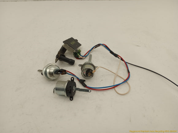 Lincoln Mark VIII HVAC Vacuum Actuator Assembly