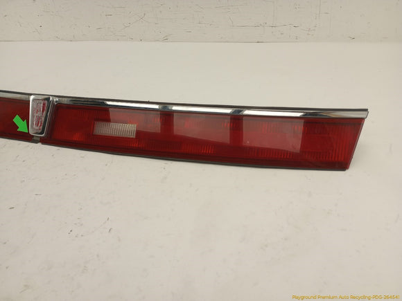 Lincoln Mark VIII **AS IS** Rear Center Tail Lamp