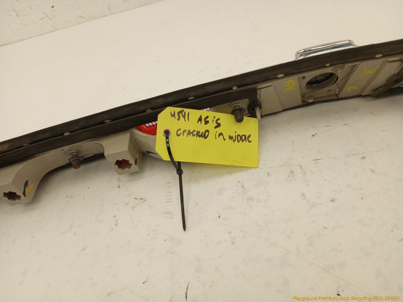 Lincoln Mark VIII **AS IS** Rear Center Tail Lamp