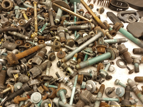 Audi TT Dismantling Hardware Fasteners Bolts & Nuts