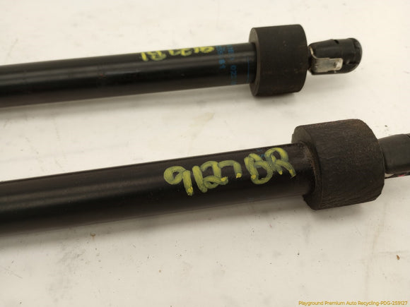 Corvette C4 Pair Of Back Glass Struts