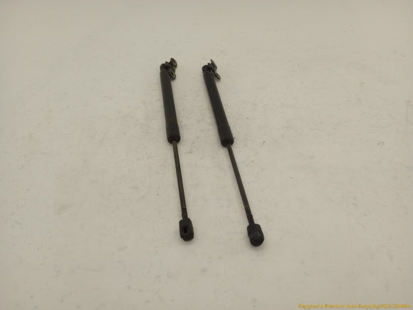 Volkswagen GTI Pair Of Liftgate Struts
