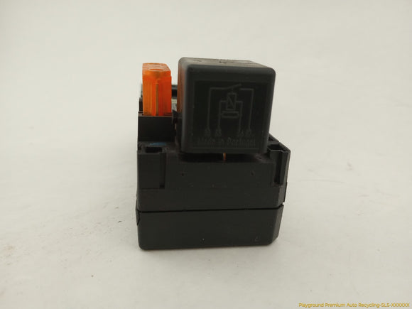 Mercedes CLK430 Passenger Right K40 Engine Fuse Box